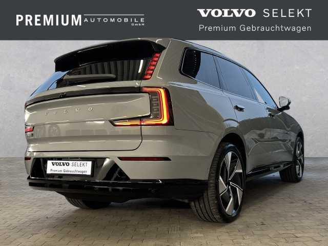 Volvo EX90