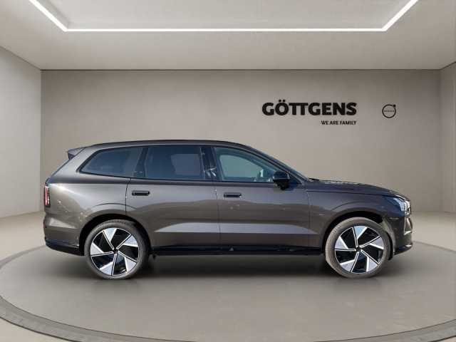Volvo EX90