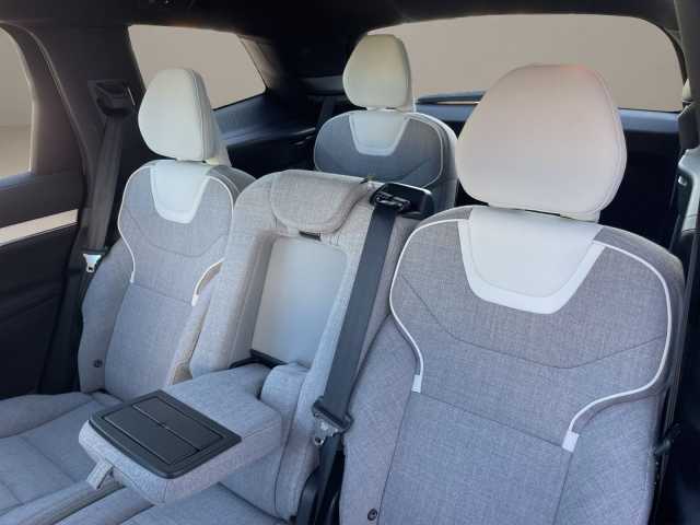 Volvo EX90