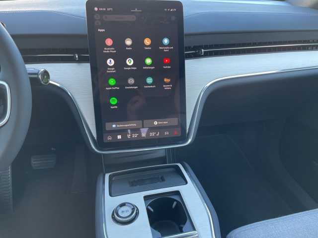 Volvo EX90