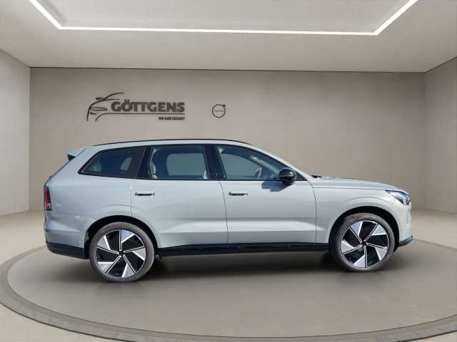 Volvo EX90