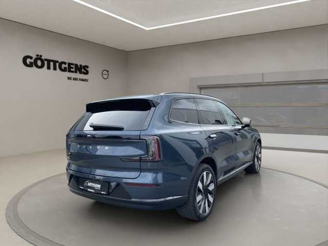 Volvo EX90