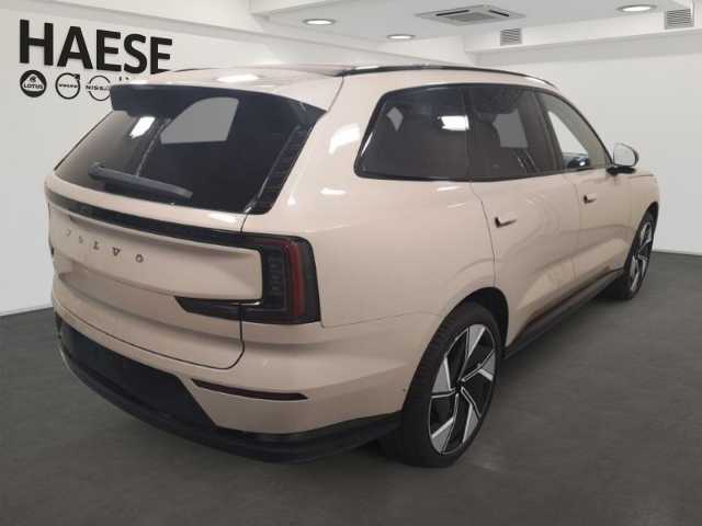 Volvo EX90