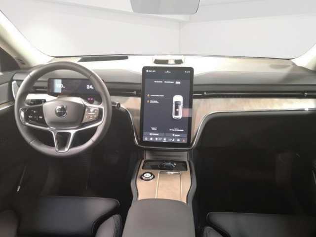 Volvo EX90