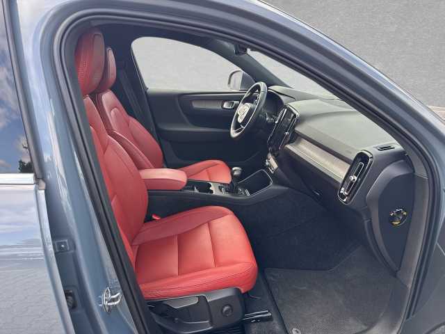 Volvo XC 40