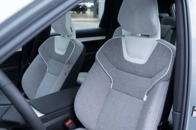 Volvo EX90