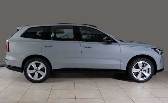 Volvo EX90