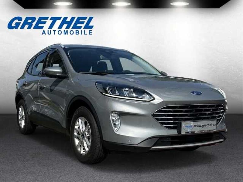 Ford Kuga Titanium Navi FGS 5 Jahr/50.000 UVP: 41.590€