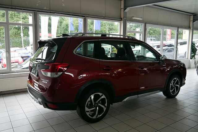 Subaru Forester 2.0ie Lineartronic Platinum