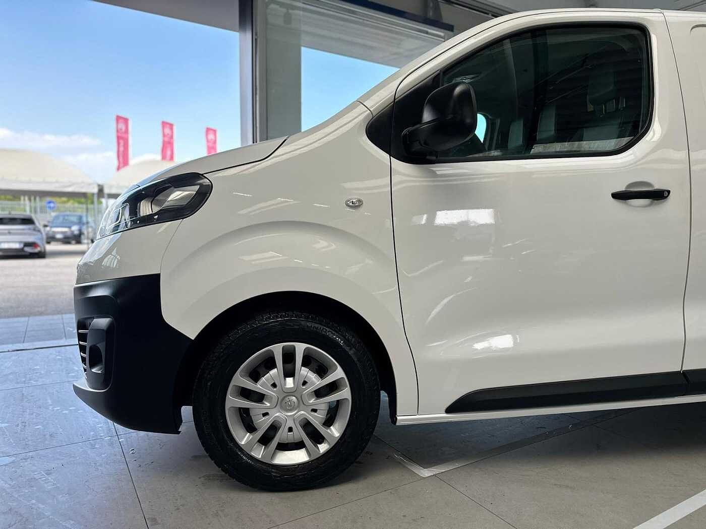 Opel Vivaro – 2.0 Diesel 120CV S&S PL-SL-TN L Furgone Essentia