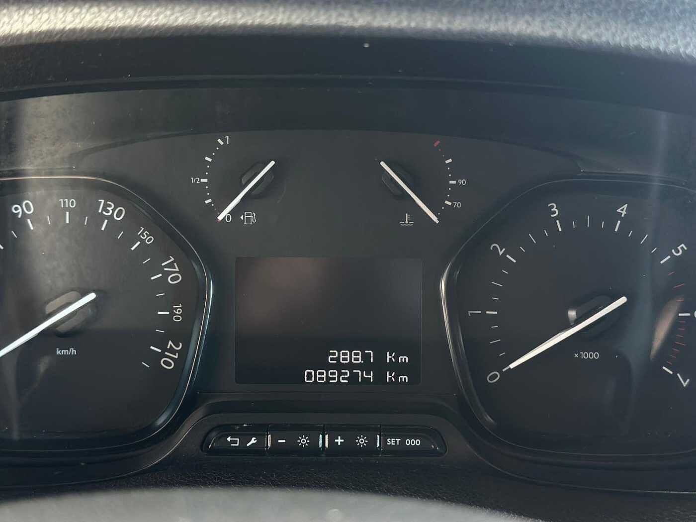 Opel Vivaro – 2.0 Diesel 120CV S&S PL-SL-TN L Furgone Essentia