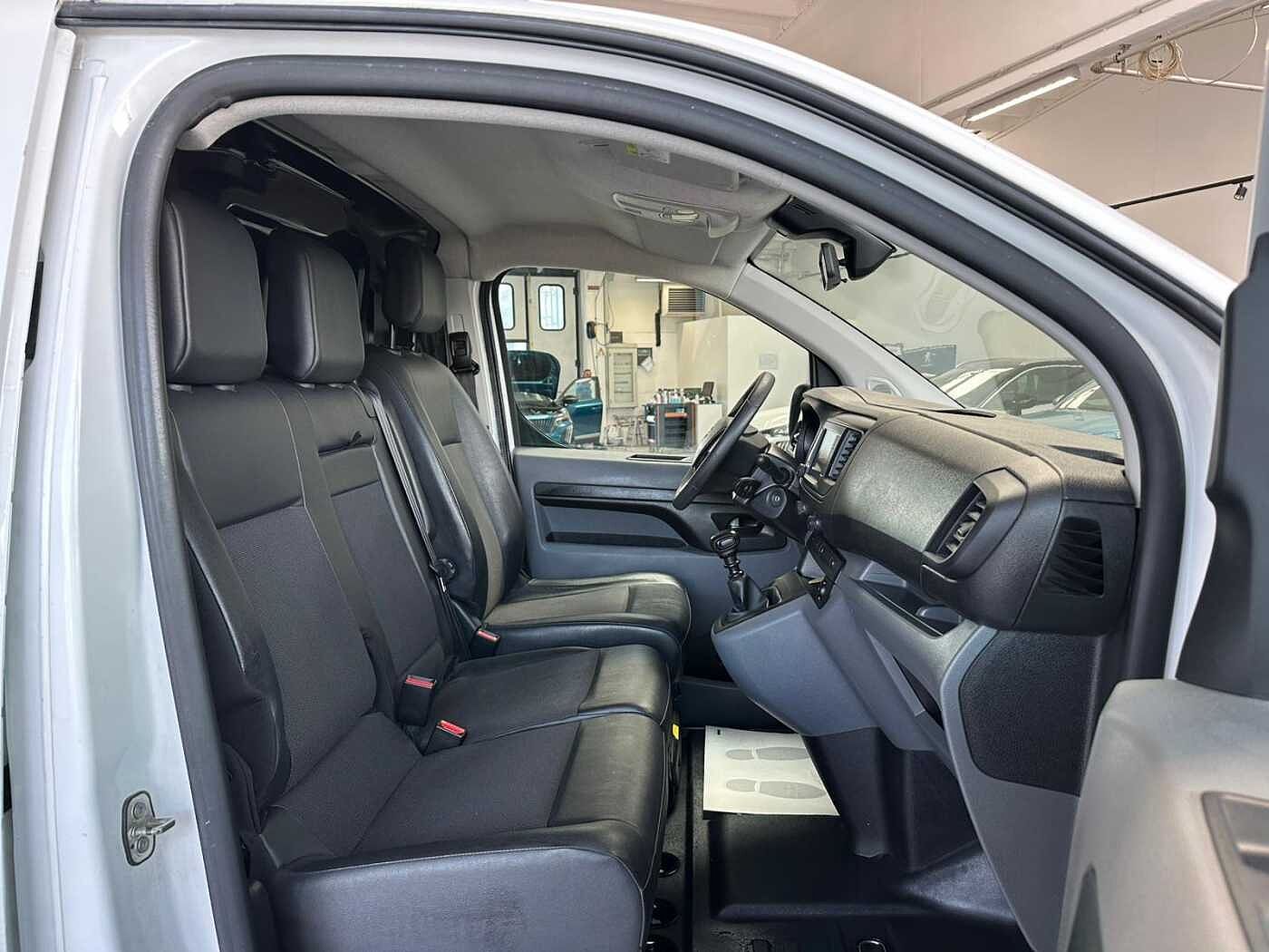 Opel Vivaro – 2.0 Diesel 120CV S&S PL-SL-TN L Furgone Essentia
