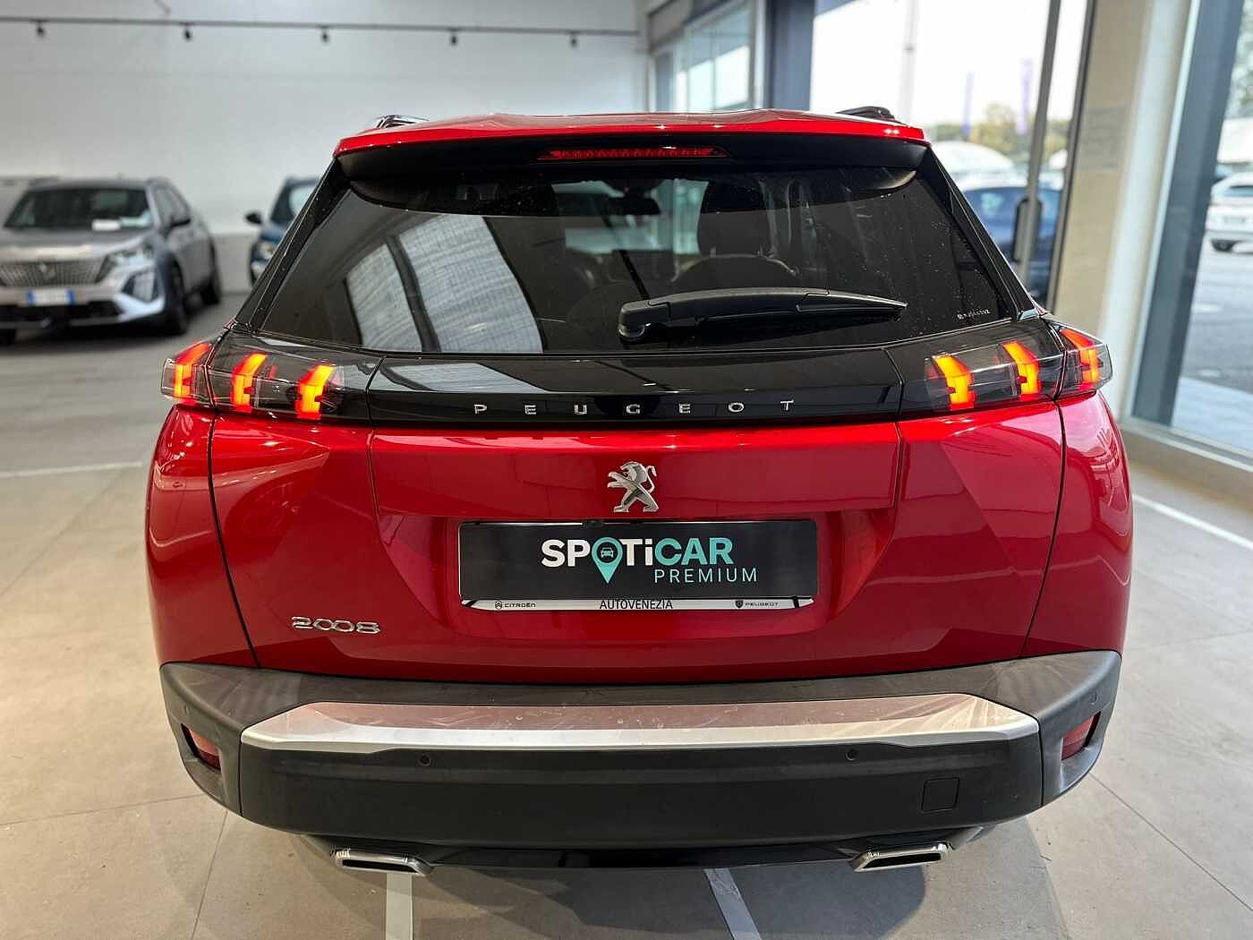 Peugeot 2008 – PureTech 130 S&S EAT8 Allure Pack