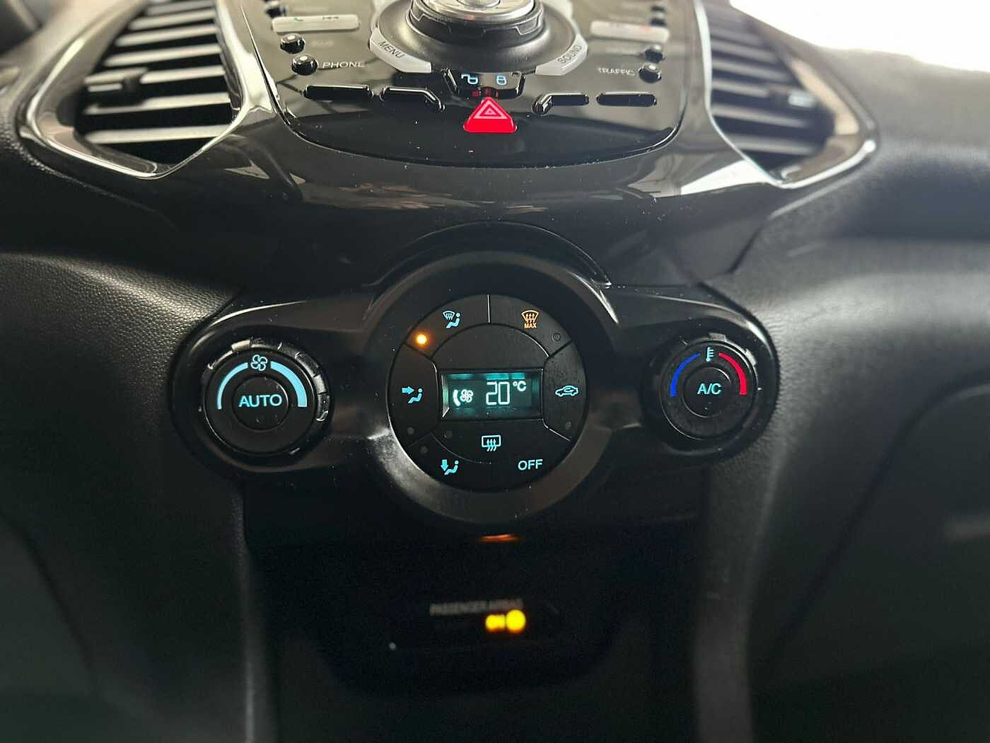 Ford EcoSport – 1.5 TDCi 95 CV Titanium S