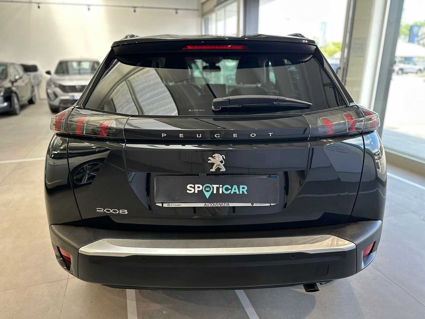 Peugeot 2008 – BlueHDi 100 S&S Allure