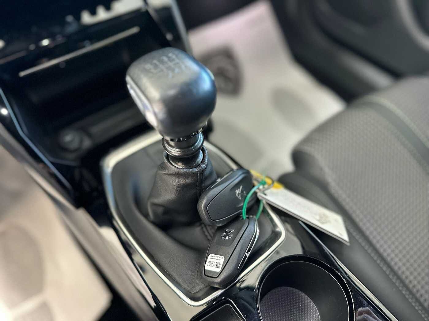 Peugeot 2008 – PureTech 130 S&S GT