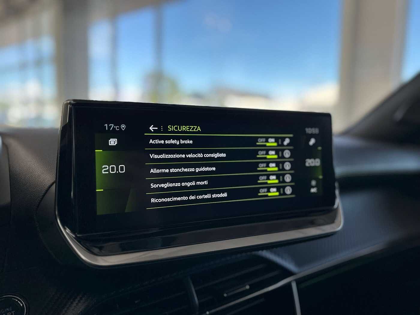 Peugeot 2008 – PureTech 130 S&S GT