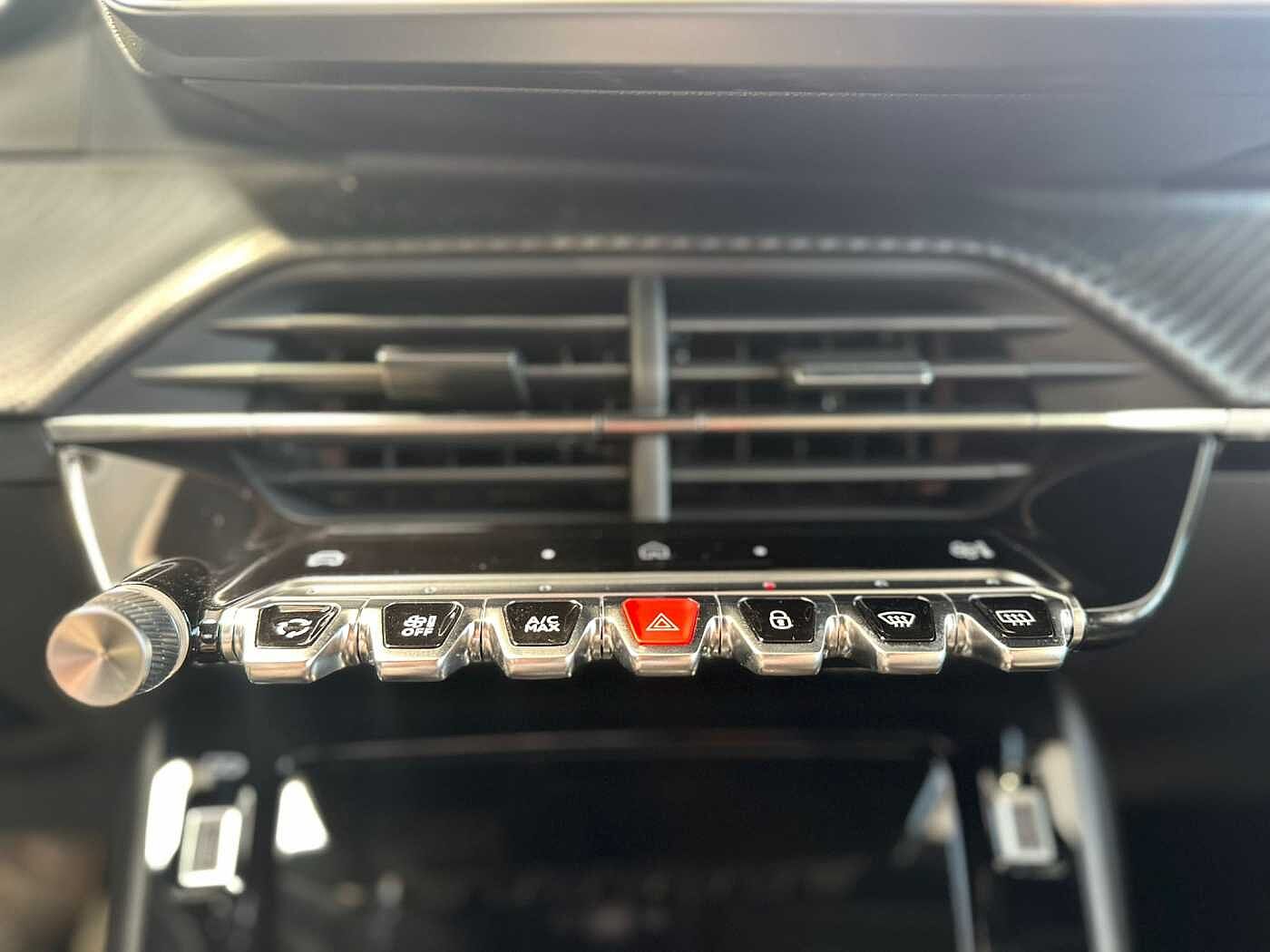 Peugeot 2008 – PureTech 100 S&S Allure Km Zero