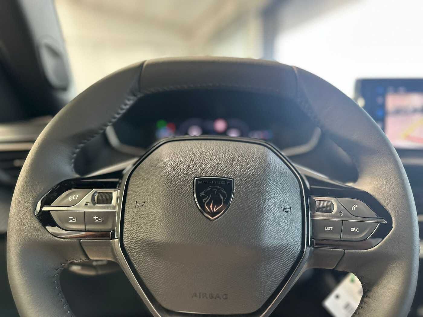 Peugeot 2008 – PureTech 100 S&S Allure Km Zero