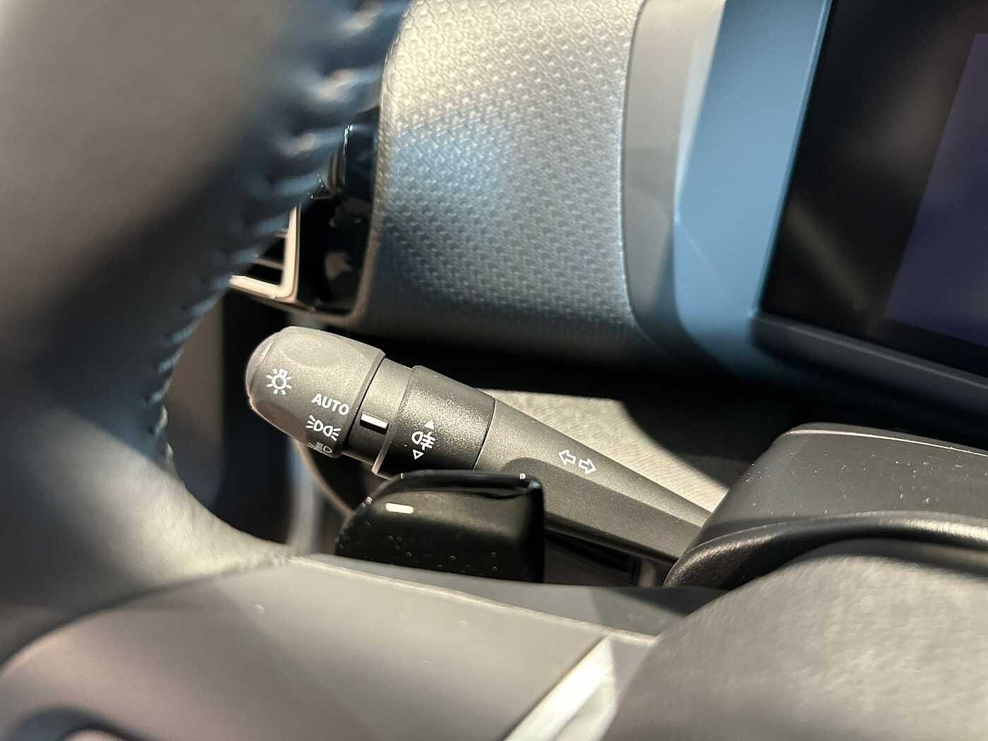 Citroen C4 – PureTech 130 S&S EAT8 Plus Km0