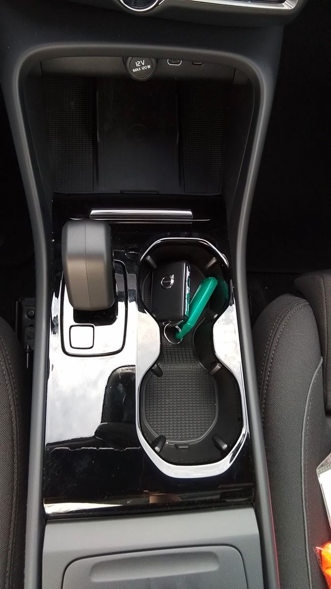 Volvo C40 Recharge – Bild 12