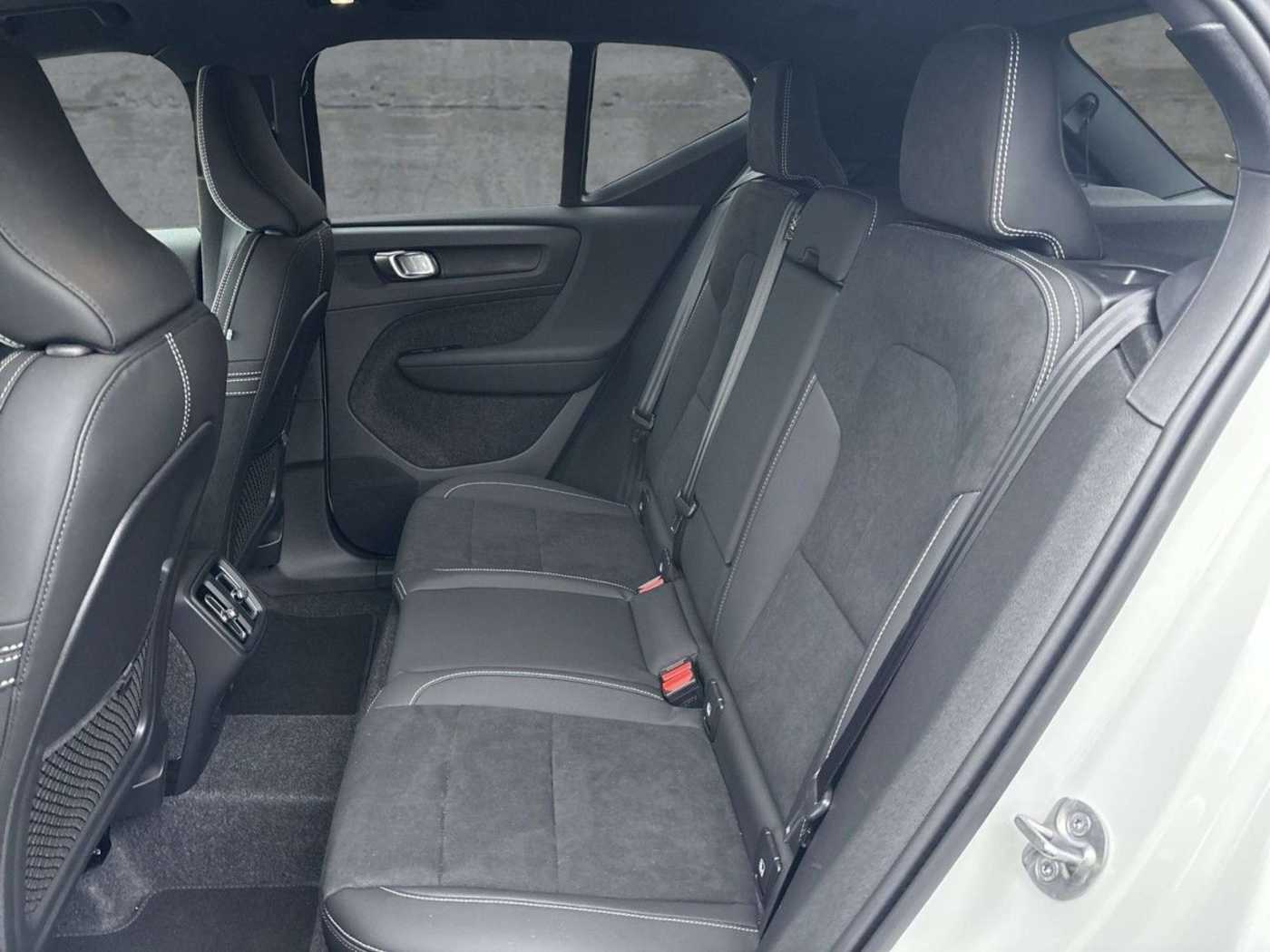 Volvo XC40 – Bild 12