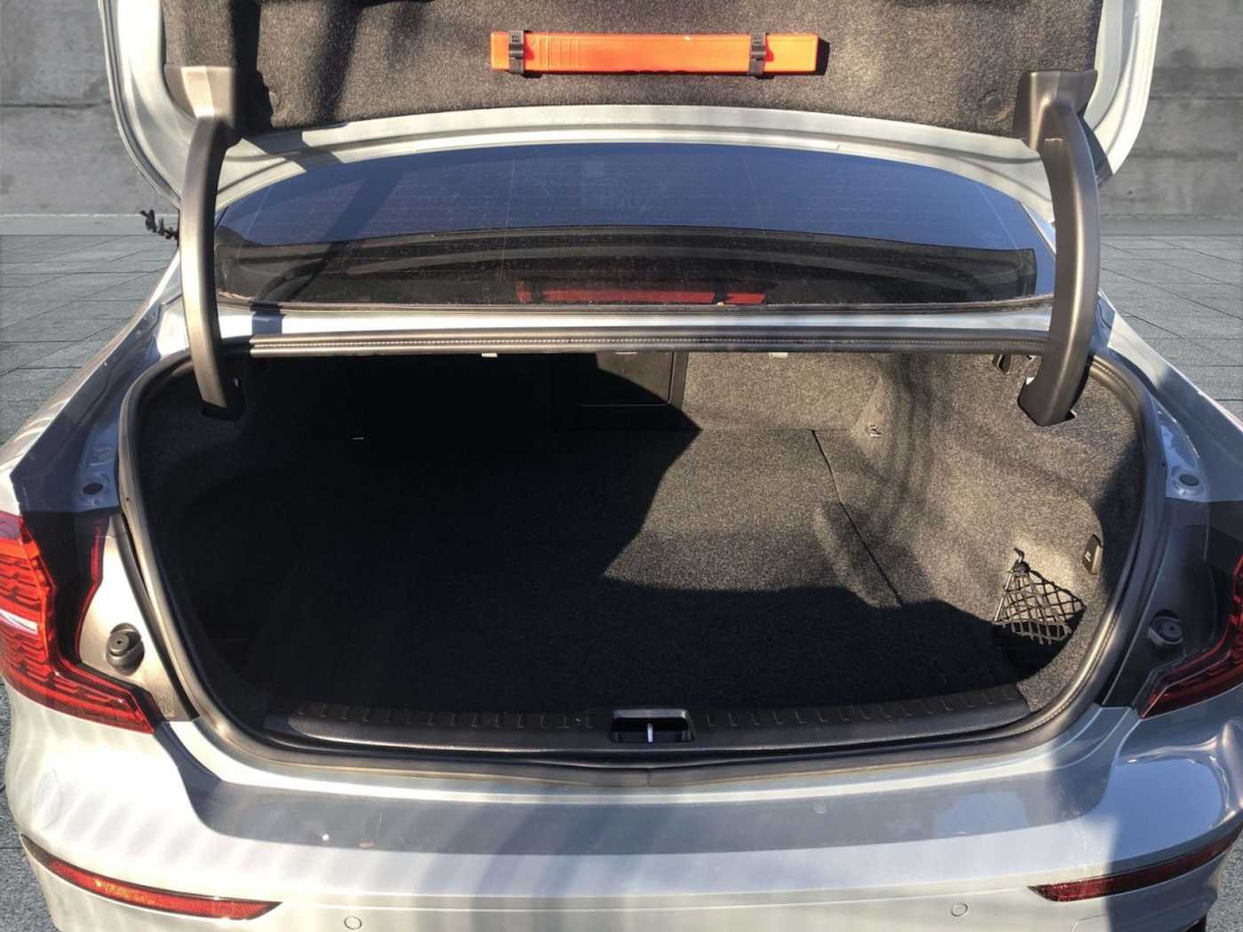 Volvo S60 – Bild 8