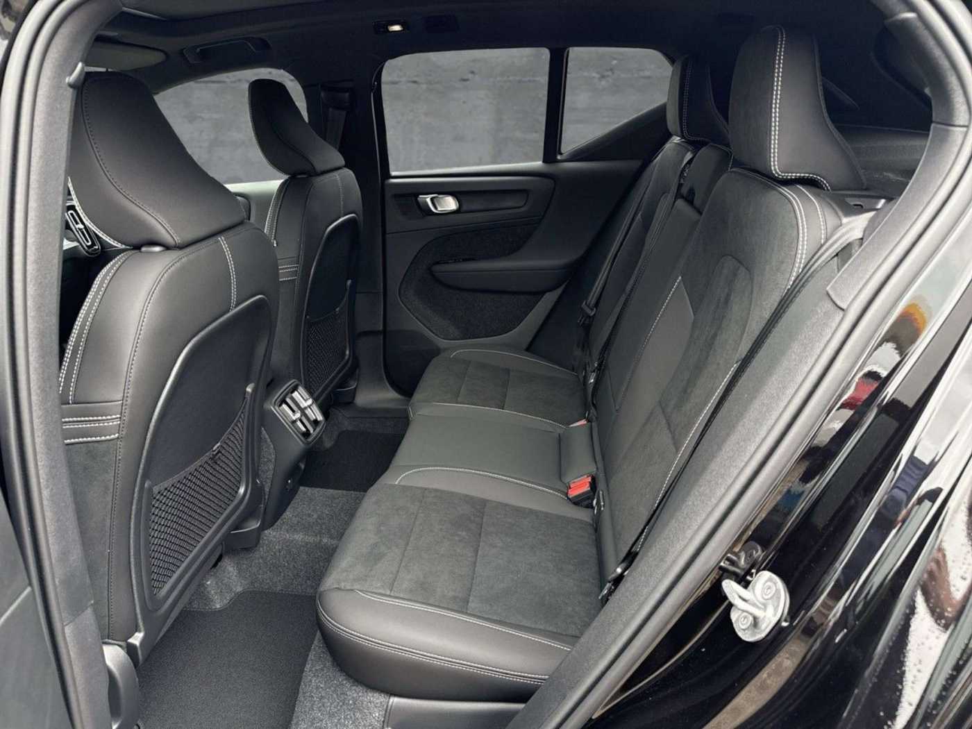 Volvo XC40 – Bild 12