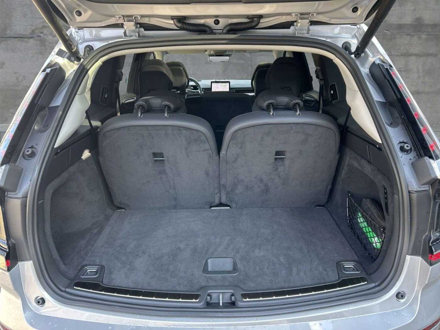 Volvo EX90 – Bild 8