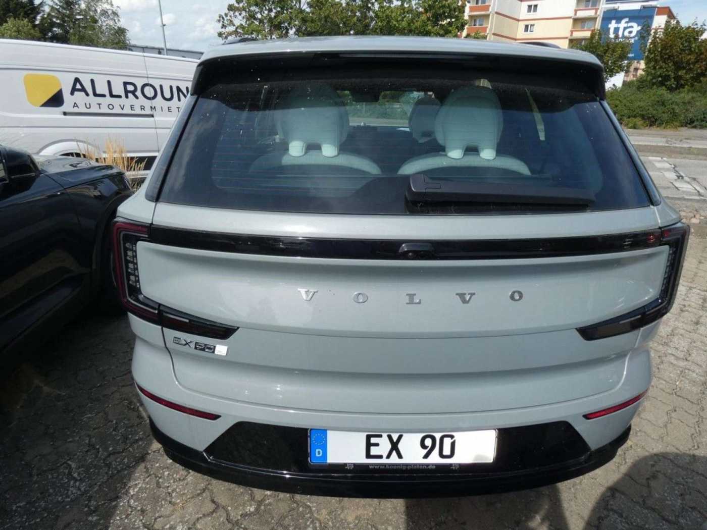 Volvo EX90 – Bild 13