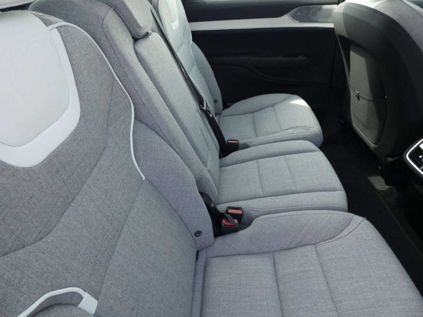Volvo EX90 – Bild 8
