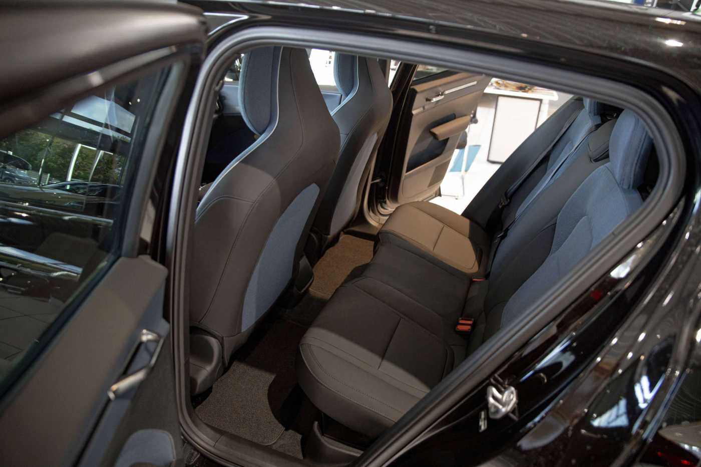 Volvo EX30 – Bild 9