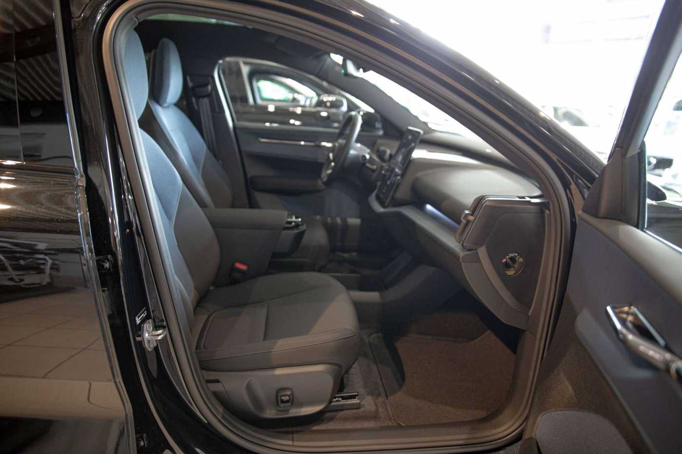 Volvo EX30 – Bild 10