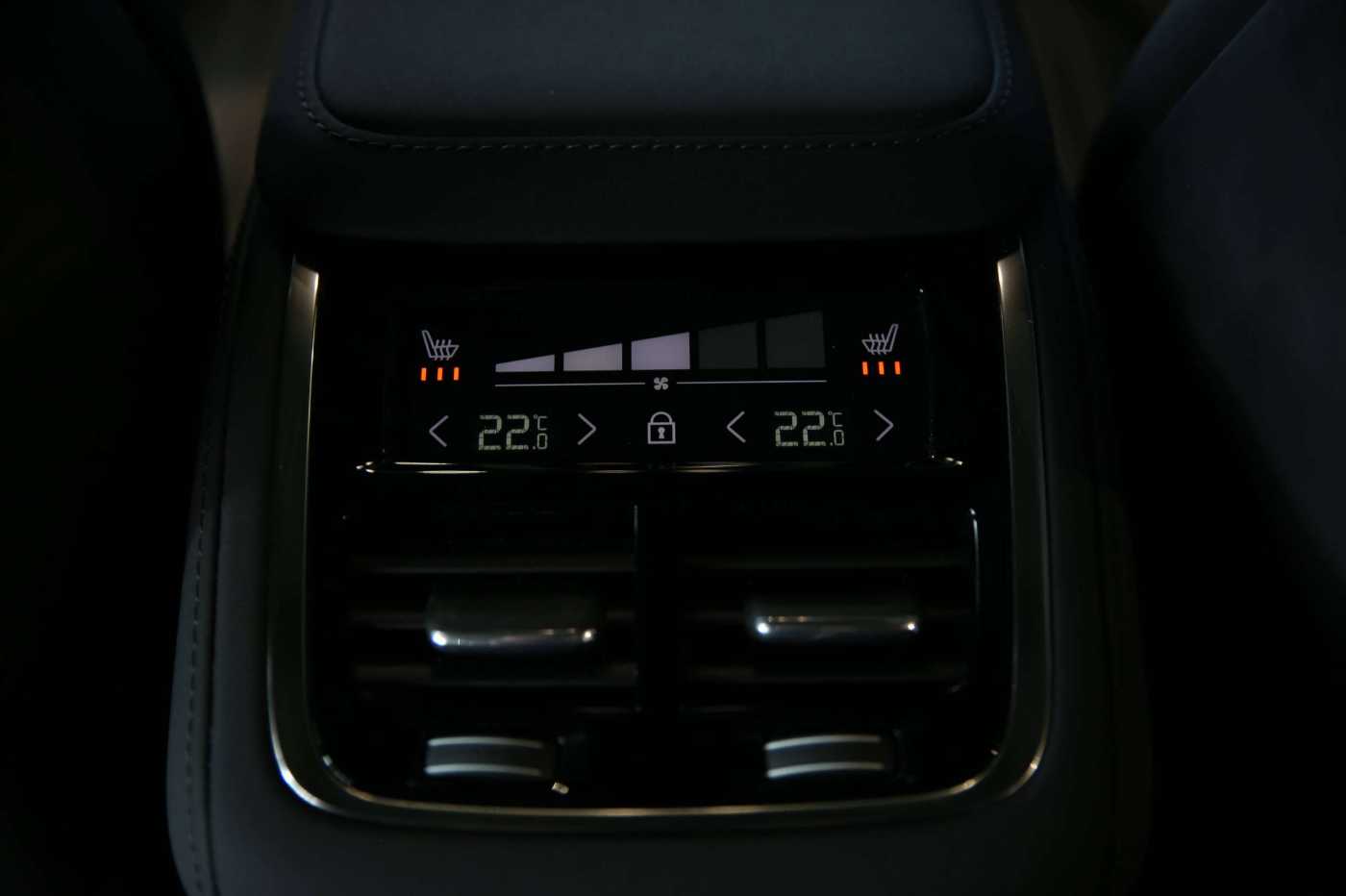Volvo XC90 – Bild 19