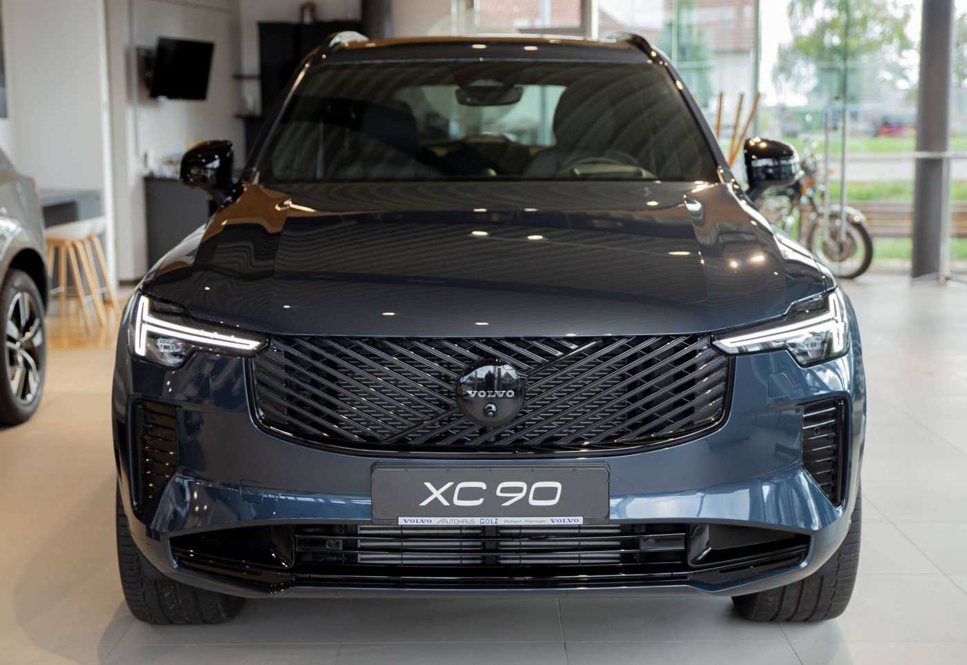 Volvo XC90 – Bild 2