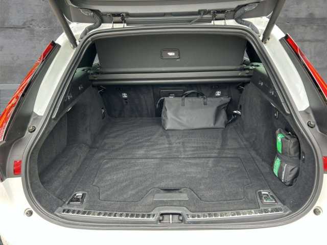 Volvo V90 – Bild 8