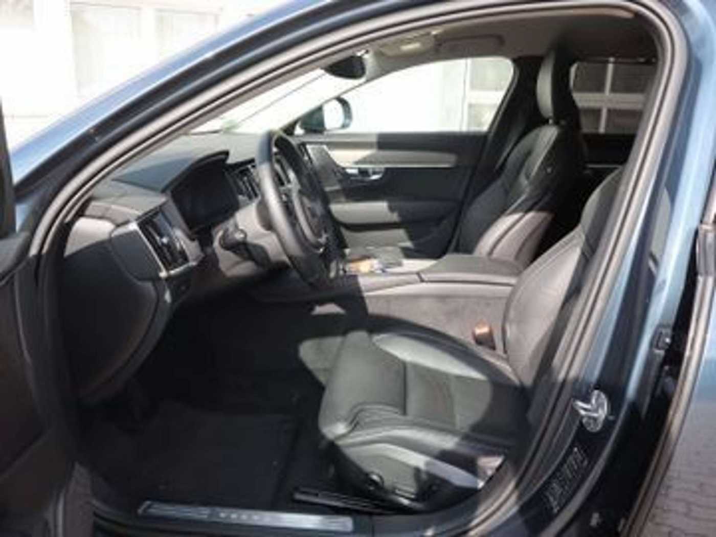 Volvo V90 Cross Country – Bild 5