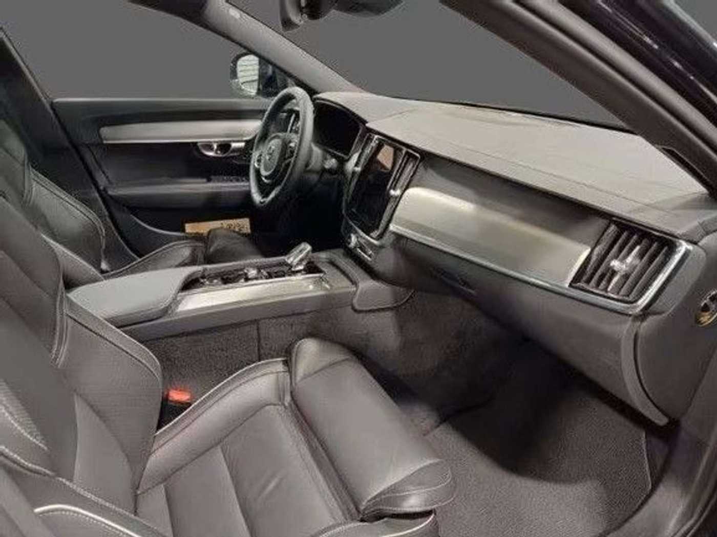 Volvo V90 Cross Country – Bild 10