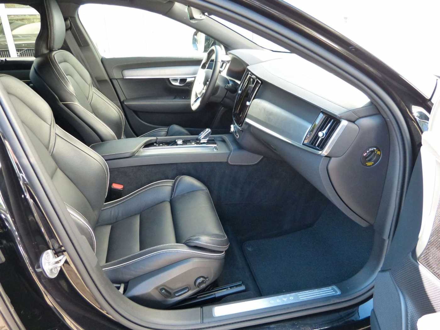 Volvo V90 Cross Country – Bild 14