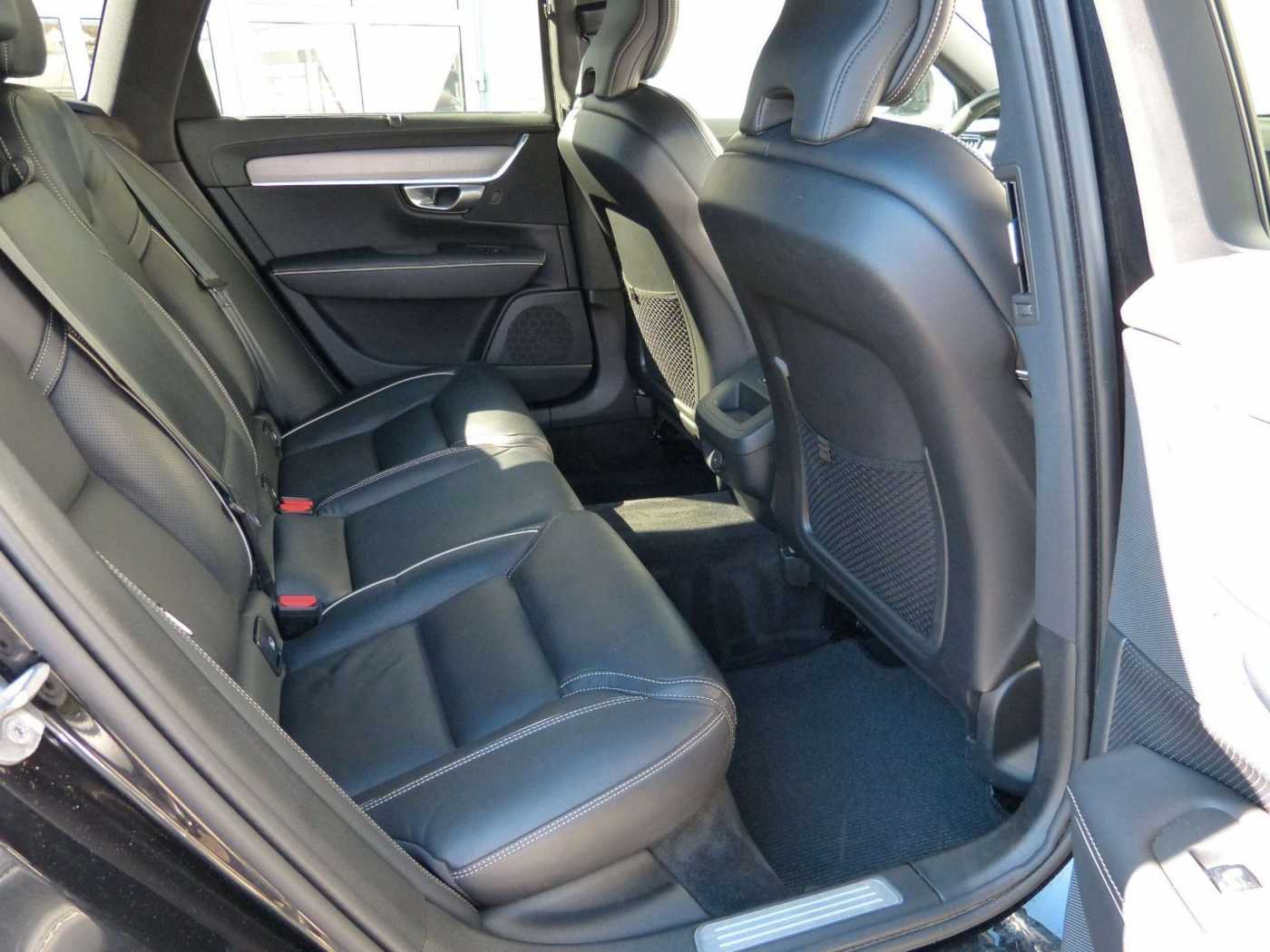 Volvo V90 Cross Country – Bild 21