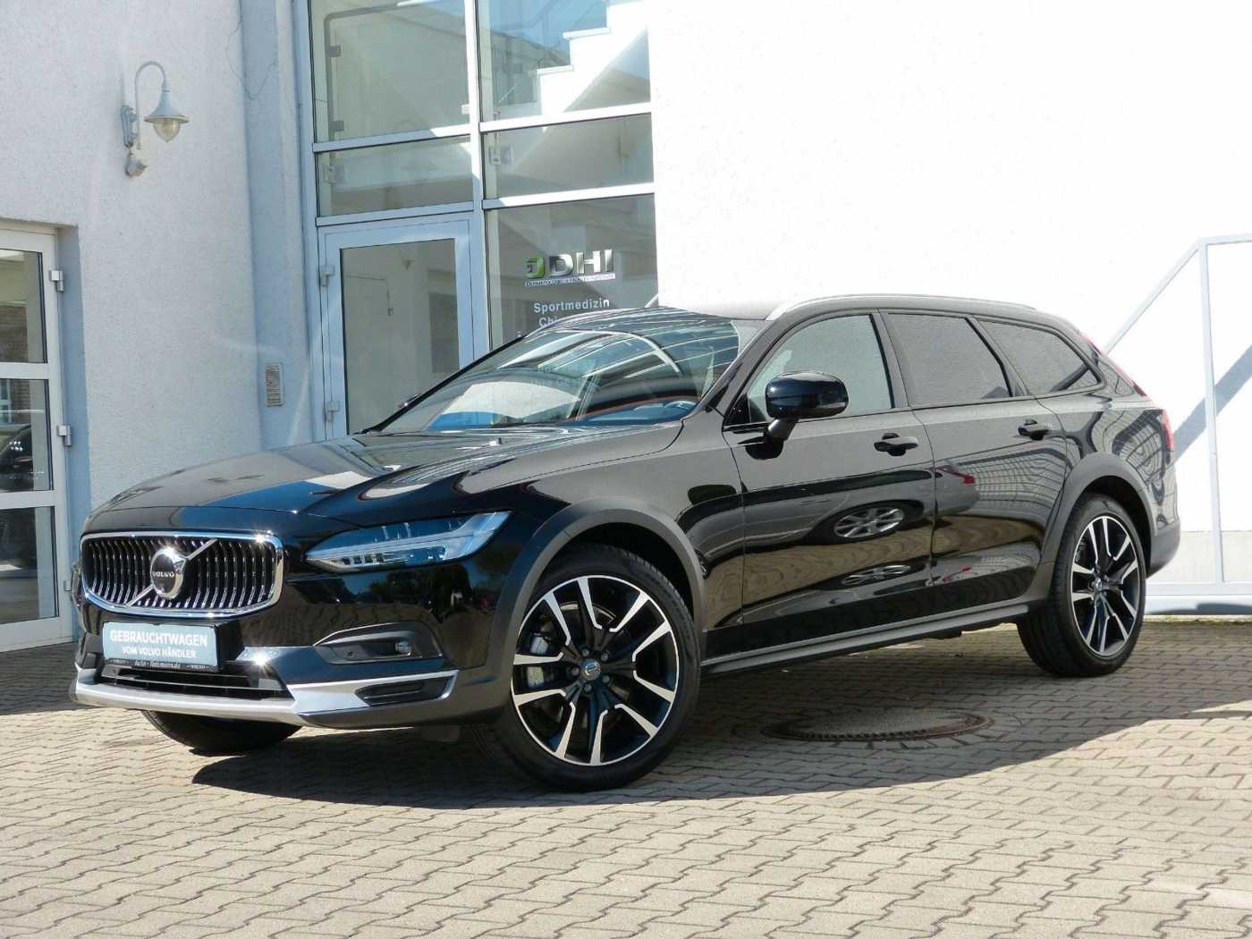 Volvo V90 Cross Country – Bild 3