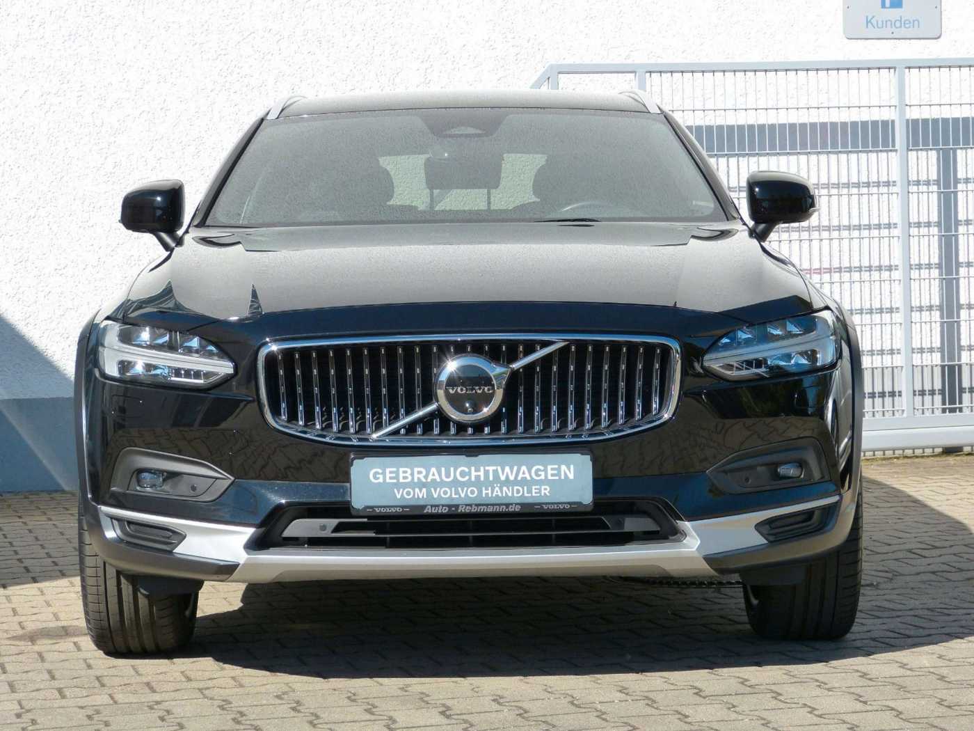 Volvo V90 Cross Country – Bild 4