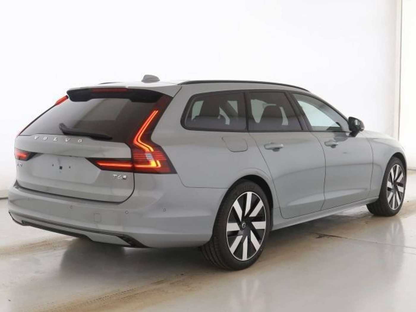 Volvo V90 – Bild 2
