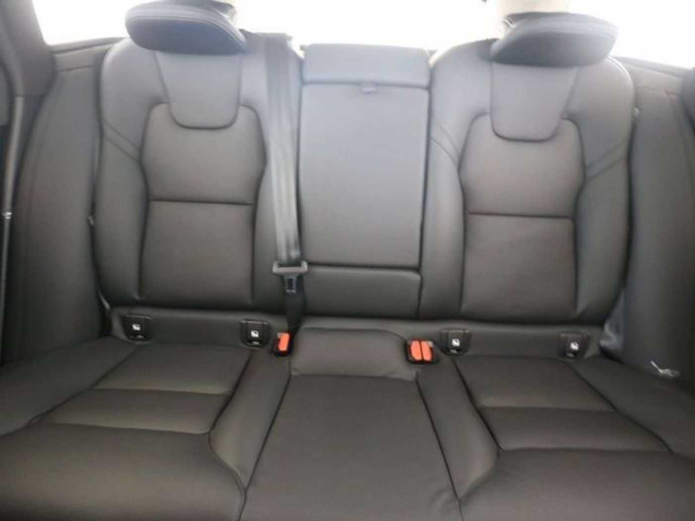 Volvo V90 – Bild 8