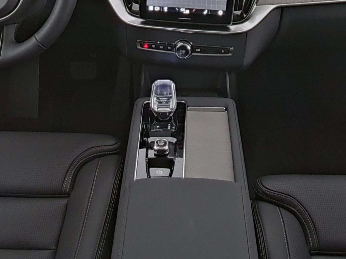 Volvo XC90 – Bild 12