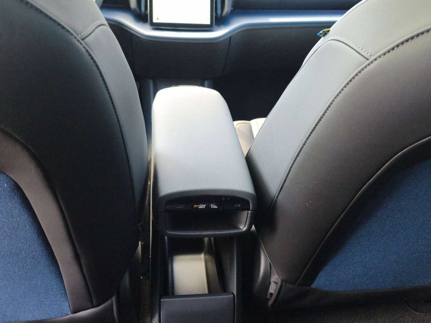 Volvo EX30 – Bild 12