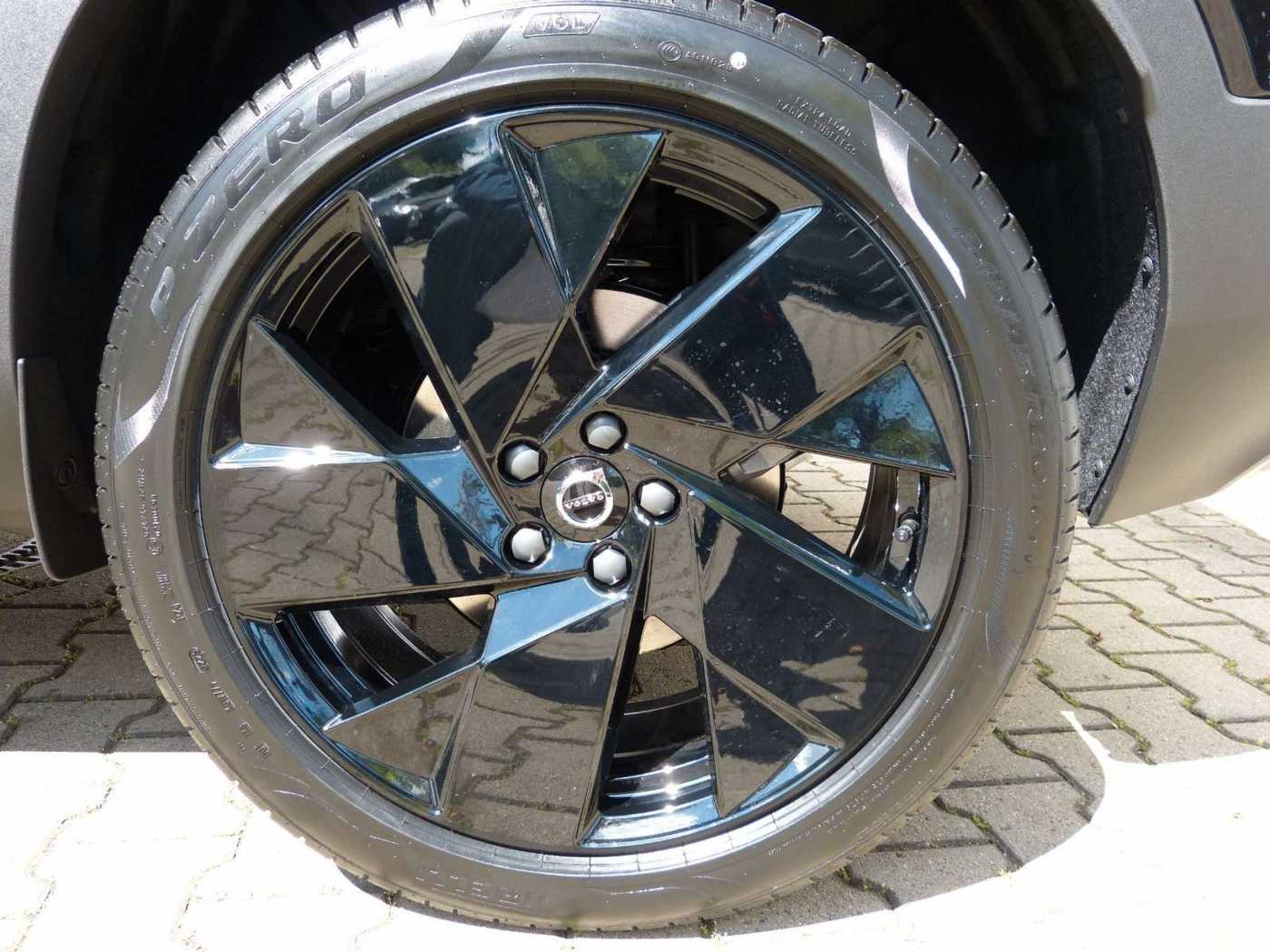 Volvo XC40 – Bild 14
