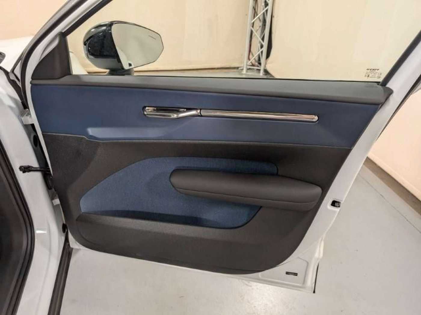 Volvo EX30 – Bild 7