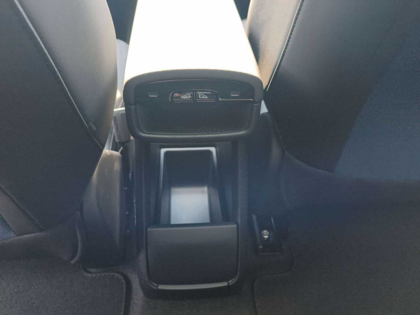 Volvo EX30 – Bild 11