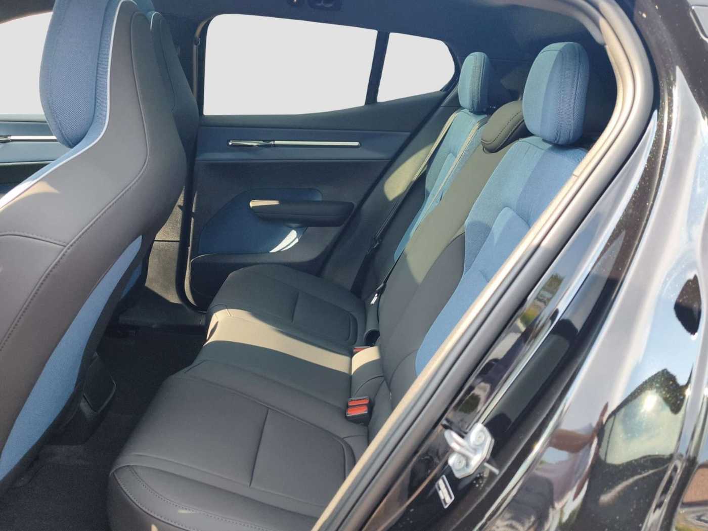Volvo EX30 – Bild 14